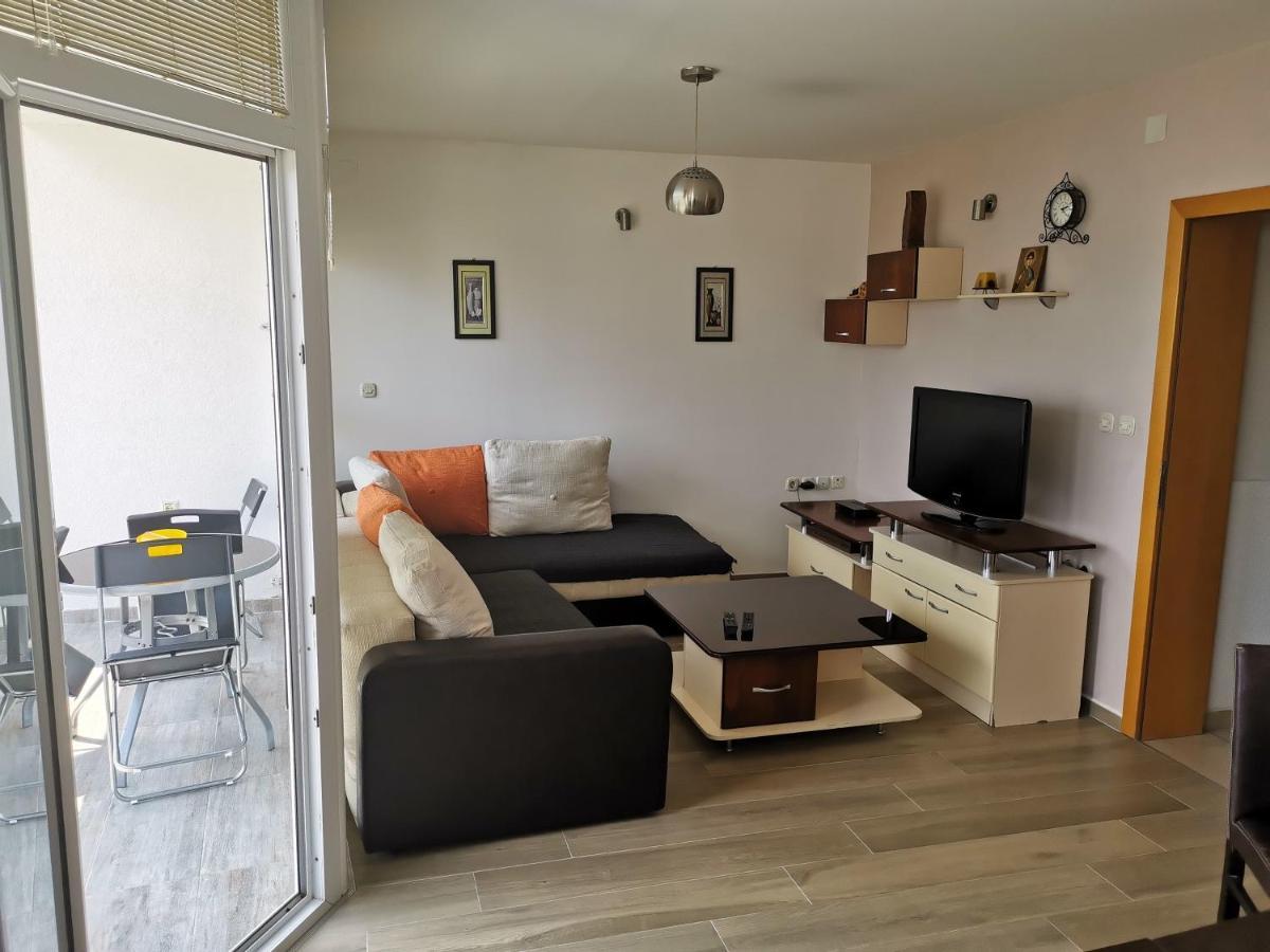 Lake View Apartment โอครีด ภายนอก รูปภาพ