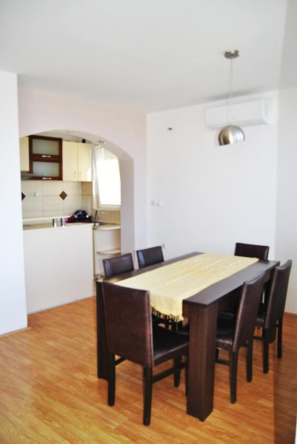 Lake View Apartment โอครีด ภายนอก รูปภาพ